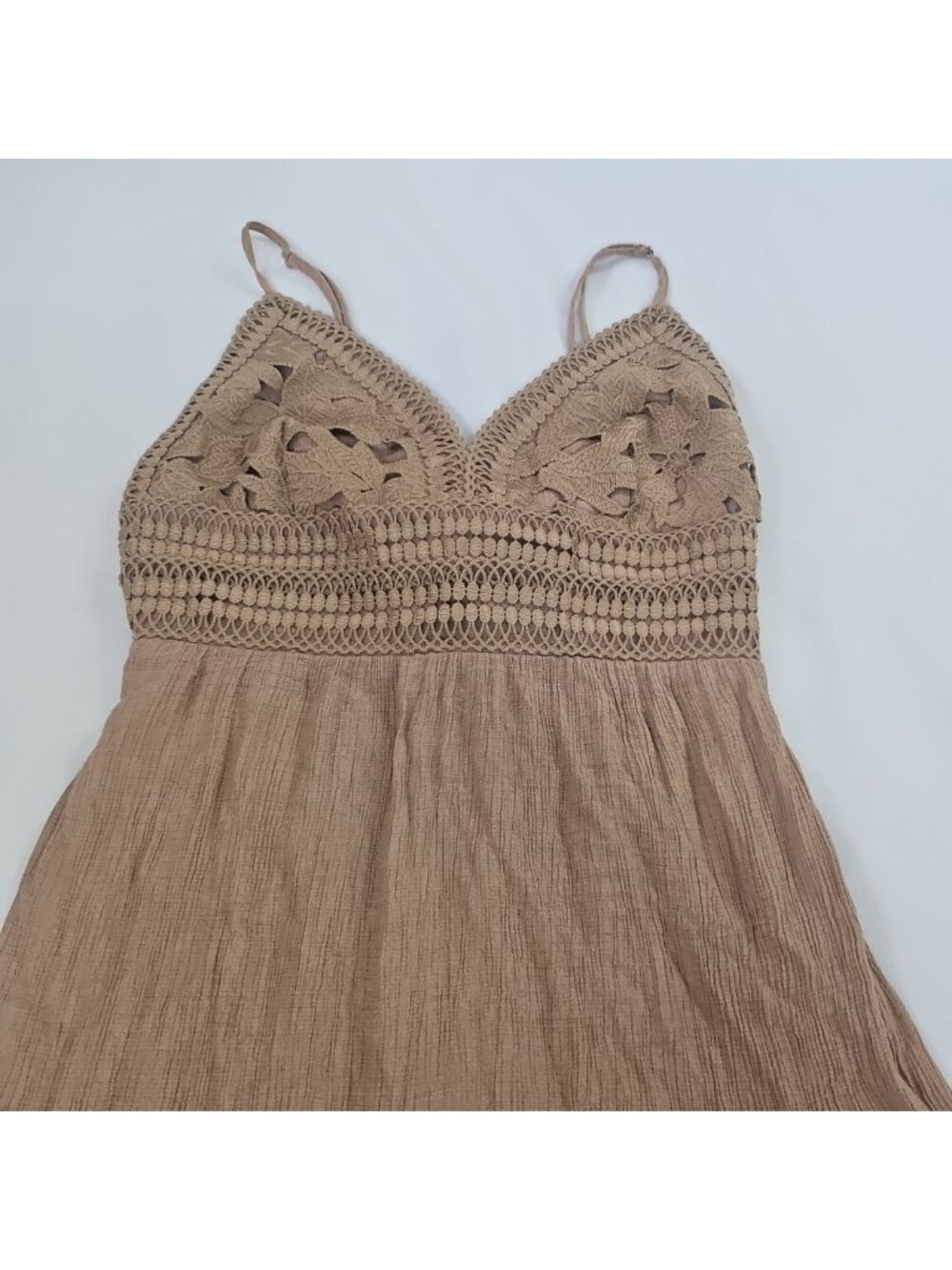 Love Tree Boho Maxi Dress L Beige Open Back Crochet Festival Beach Cottagecore - Picture 12 of 16